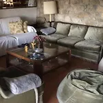 Sleeps 12 With Pool And Parking
