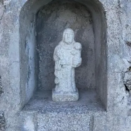 Cottage - Sleeps 12 - Pool - Parking Barcelos