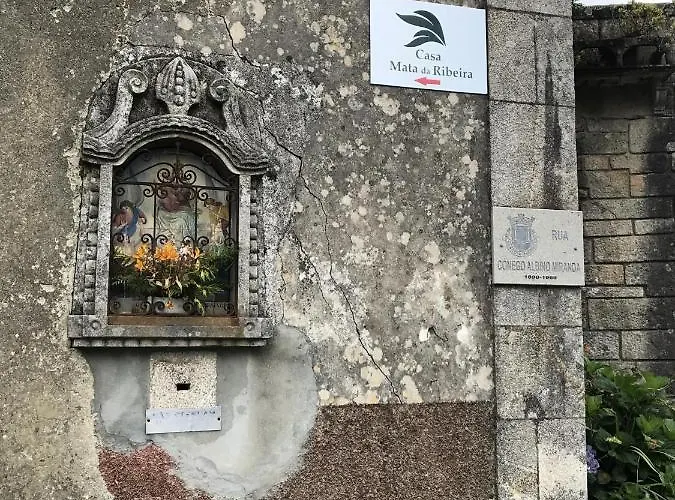 Sleeps 12 With Pool And Parking *