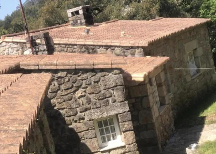 Sleeps 12 With Pool And Parking *